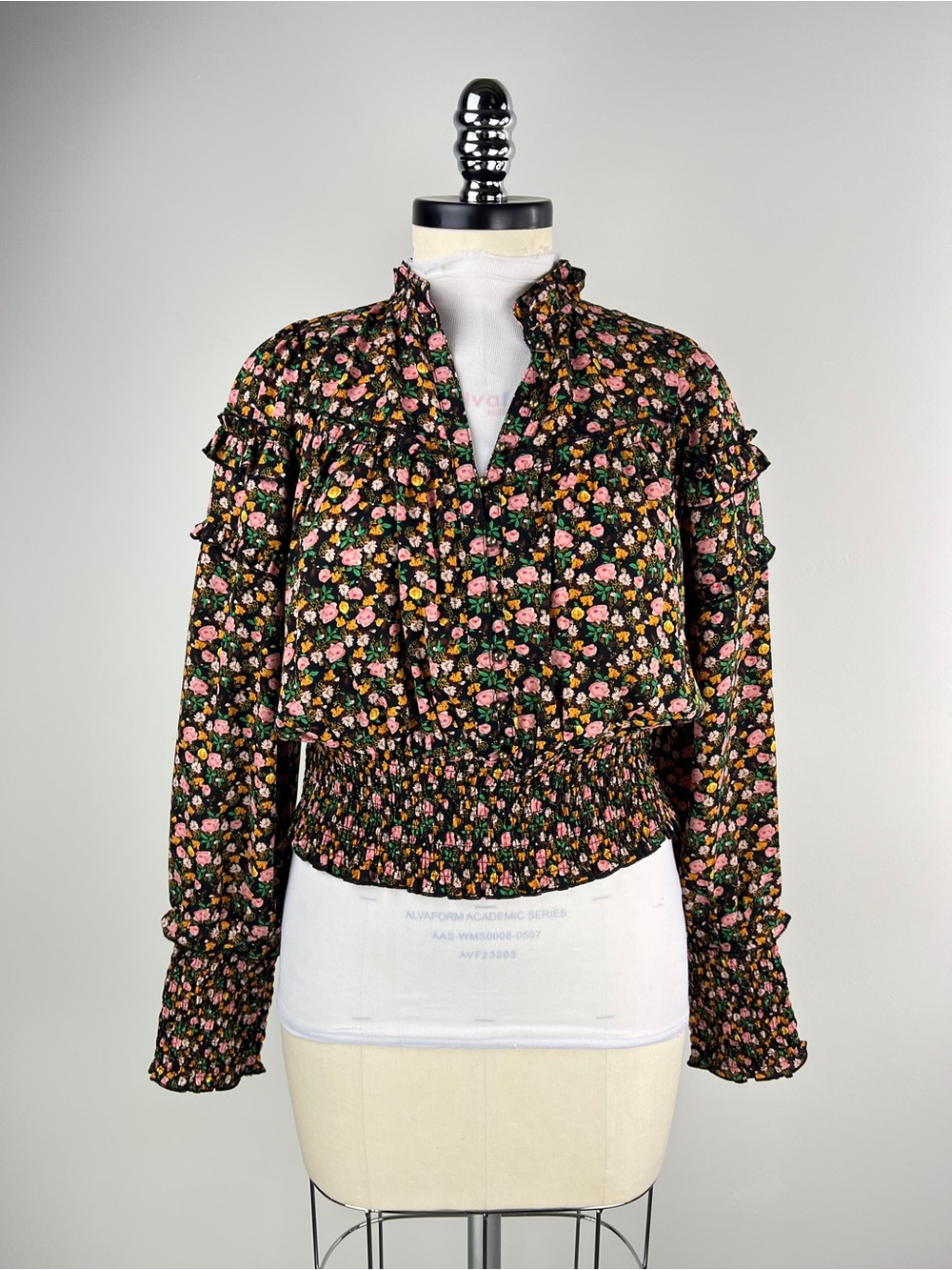 💚 3793. Floral Smocked Waist Ruffle Blouse - Black/Pink